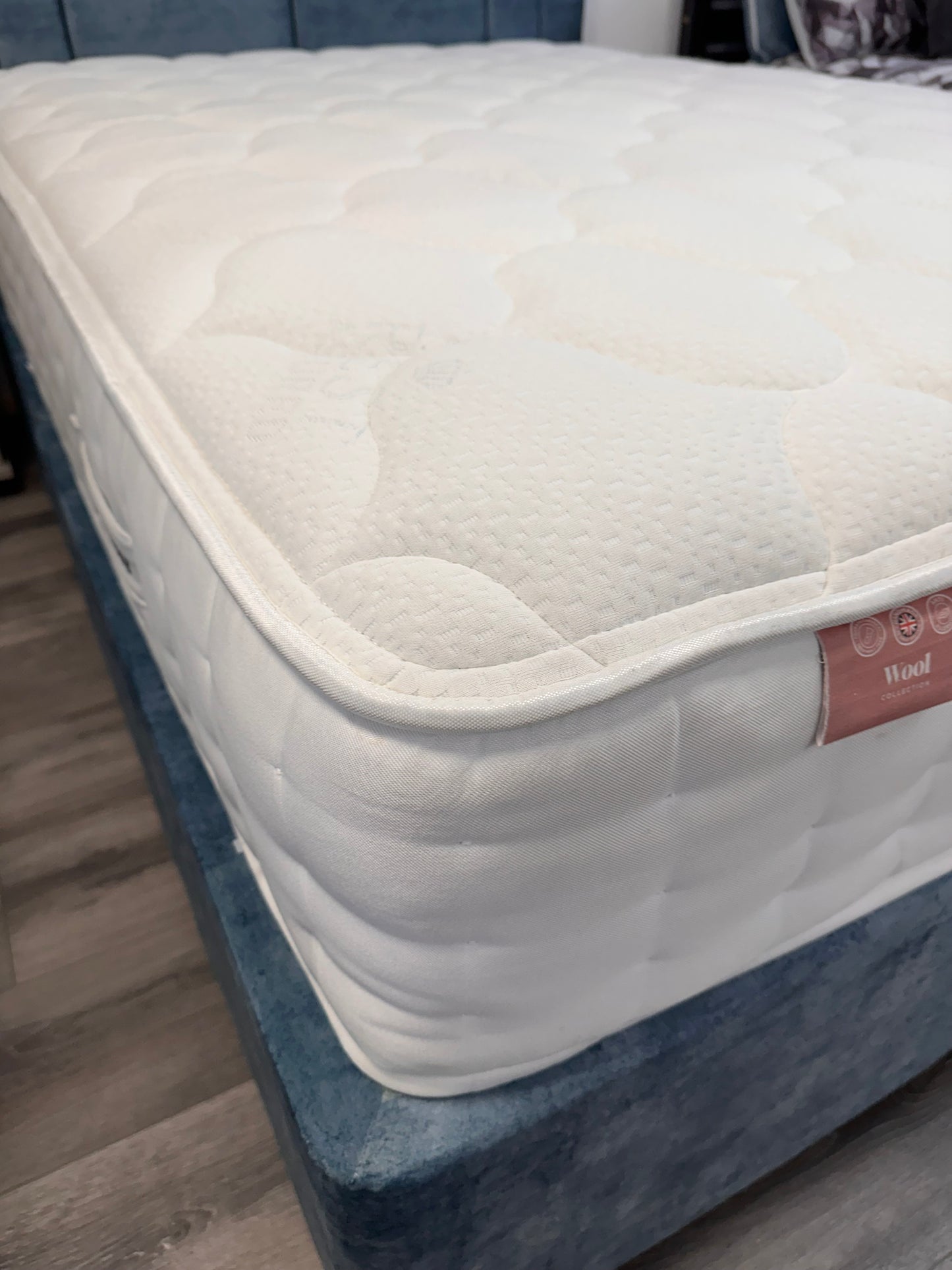 Suffolk Divan set with Floorstanding headboard £849.99
