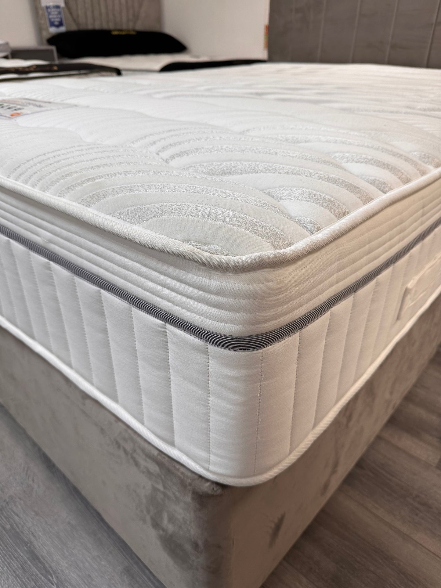 Revoloution 1200 Mattress