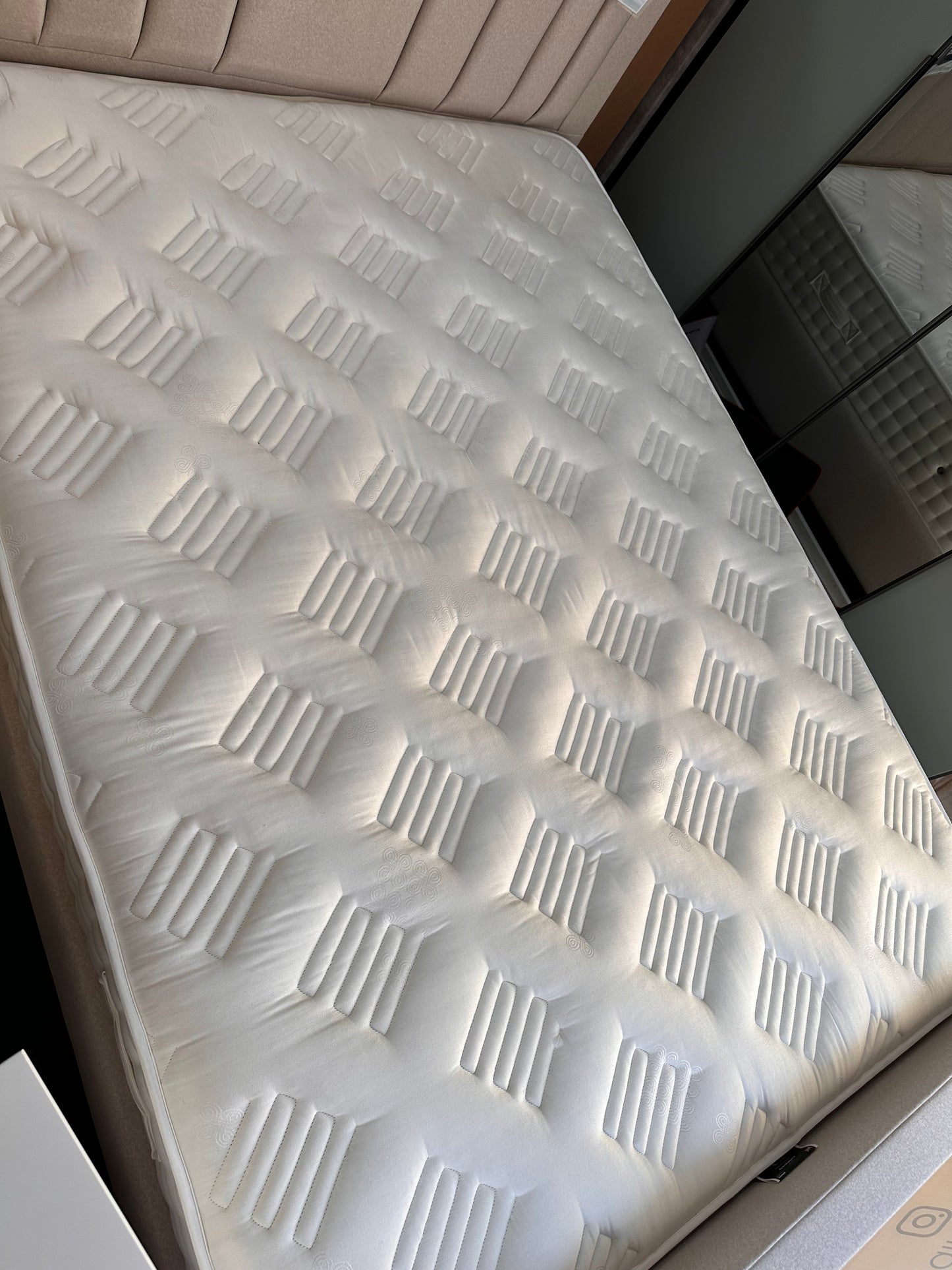 Garnet 2000 Mattress